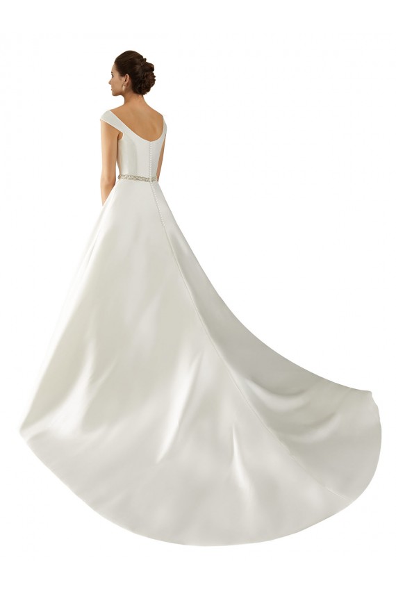Ivoire Trapèze Épaule Dénudée Satiné Classique Robes de mariée